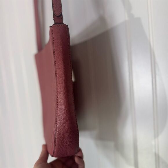 Kate Spade Crossbody Bag NWOT Pink Pebbled Leather Adjustable Strap Zip Pocket - Picture 5 of 9